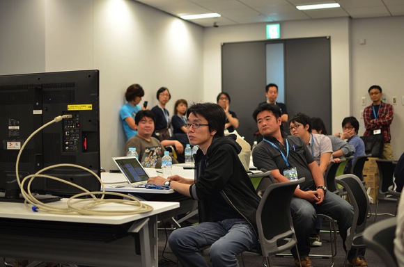 forum-table.jpg フォーラムのテーブル